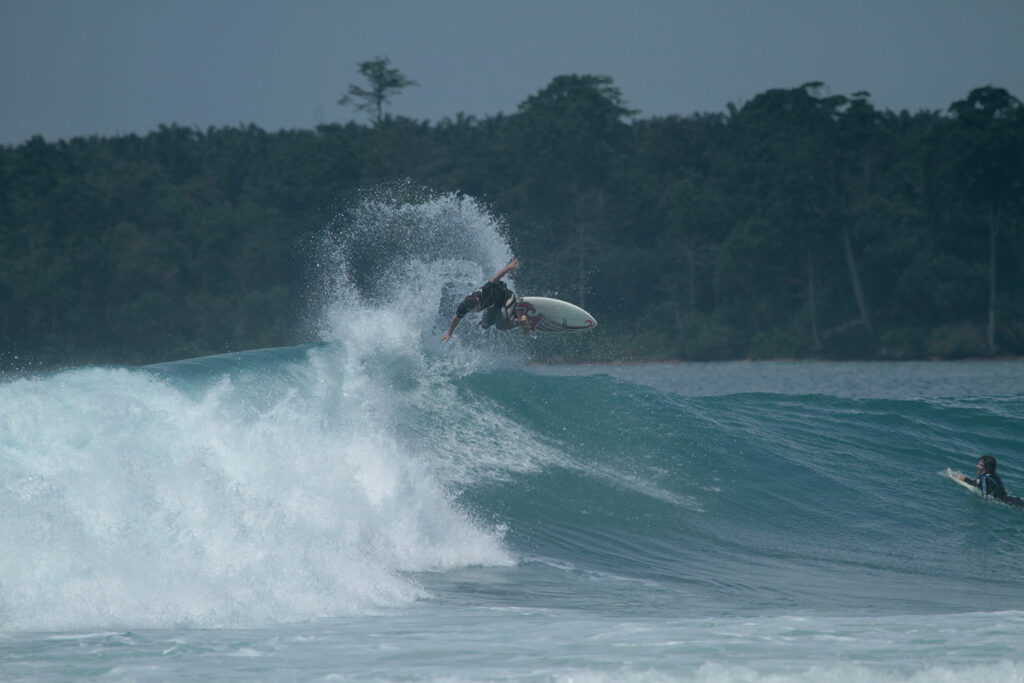 Tristan Dumortier surf